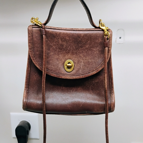 Women's COACH Cross body purse - Picture 3 of 9